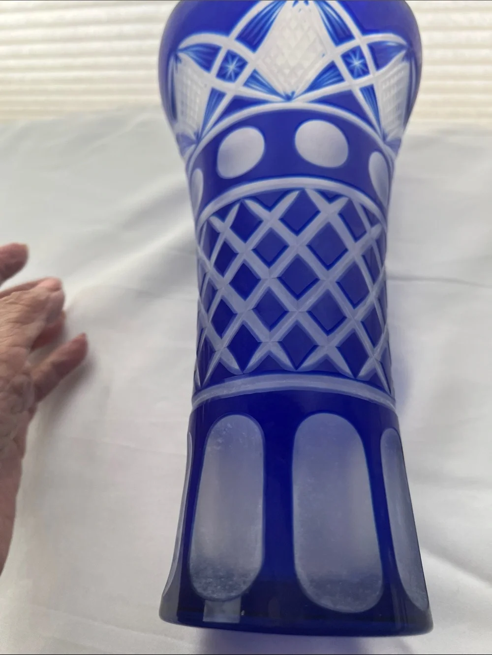 Cobalt Blue Cut Crystal Vase - Elegant Home Accent 9